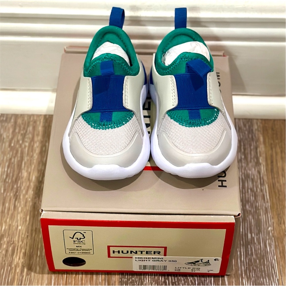 New with Box - Little Kids Gemini Slip-on Casual Sneakers - Picture 2 of 6